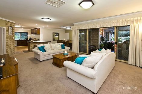 Property photo of 17 Emanuel Court Wattle Grove WA 6107