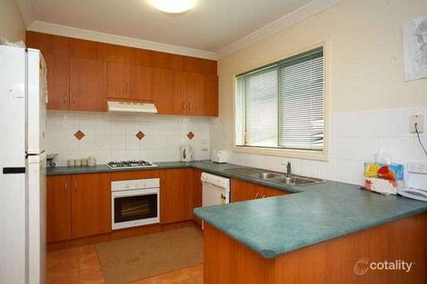 Property photo of 9 Ruby Place Werribee VIC 3030