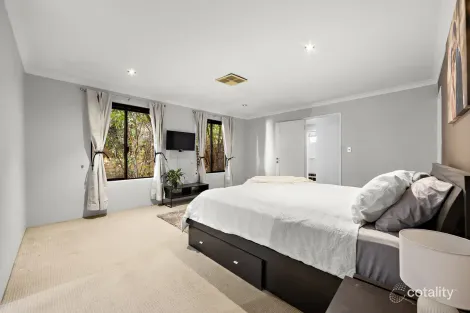 Property photo of 43 Lombadina Parade Secret Harbour WA 6173