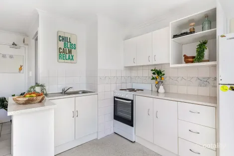 Property photo of 17/24 Wirraway Street Alexandra Headland QLD 4572