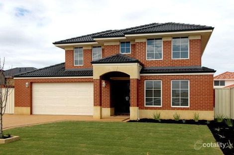 12 Sandford Ave, Lake Coogee, WA 6166