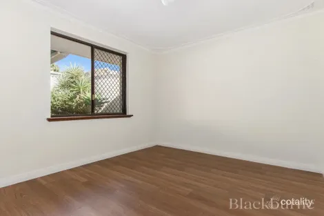 Property photo of 126 McLarty Road Halls Head WA 6210