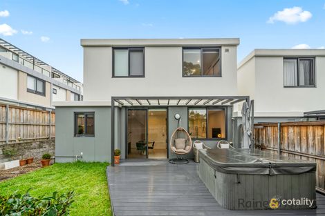 Property photo of 37 Regalia Close Norwest NSW 2153