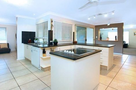 Property photo of 4 Nandi Terrace Pacific Pines QLD 4211