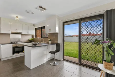 Property photo of 3 Beverley Street Morphett Vale SA 5162