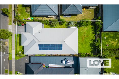 Property photo of 21 McKeachie Drive Aberglasslyn NSW 2320