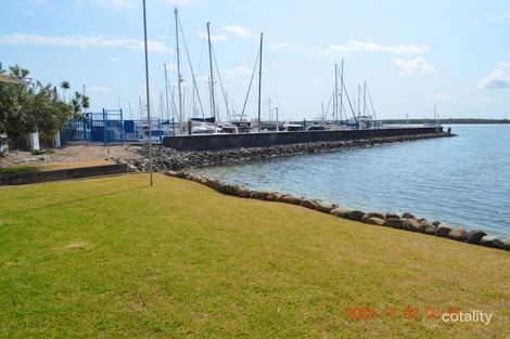 13 Runaway Bay Ave, Runaway Bay, QLD 4216