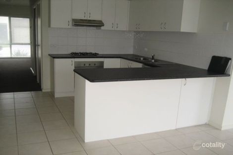 Property photo of 23/32 Lats Avenue Carrum Downs VIC 3201