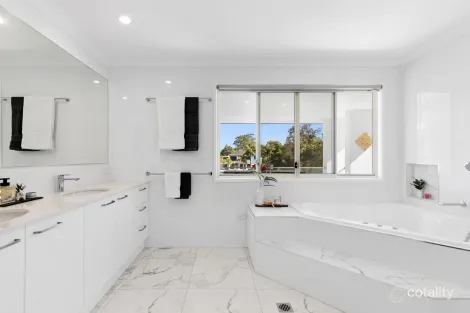 Property photo of 2 Sunorchid Place Twin Waters QLD 4564