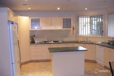 Property photo of 17 Strathwallen Close Macquarie Links NSW 2565