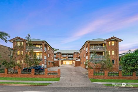 Property photo of 4/102 Pembroke Road Coorparoo QLD 4151