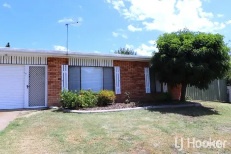 17 Queens Tce, Inverell, NSW 2360
