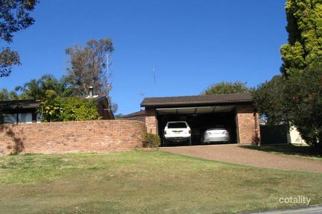 Property photo of 8 Kenton Crescent Valentine NSW 2280