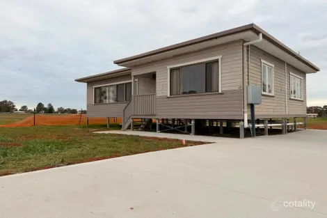 24 Boori St, Peak Hill, NSW 2869