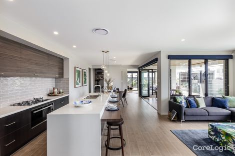 52 Spinnaker Bvd, Newport, QLD 4020