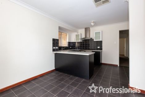 Property photo of 11 Winnunga Place Armadale WA 6112