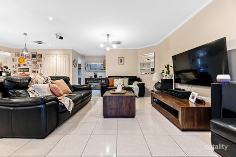 Property photo of 92 The Boulevard Narre Warren South VIC 3805