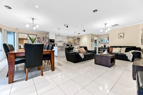 Property photo of 92 The Boulevard Narre Warren South VIC 3805