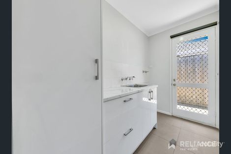 Property photo of 10 John Flynn Court Hoppers Crossing VIC 3029