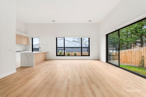 Property photo of 53 Phipps Crescent Diamond Creek VIC 3089