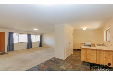 Property photo of 72 Lavelle Street Windradyne NSW 2795