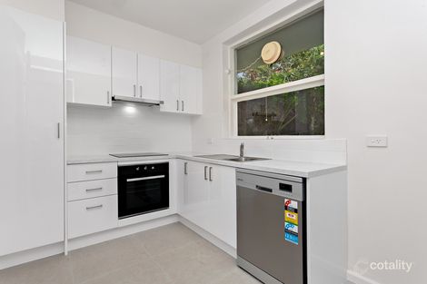 Property photo of 1/14 Deakin Street St Kilda West VIC 3182