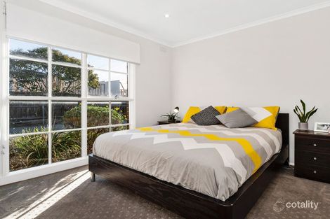 Property photo of 2/40 Bondi Road Bonbeach VIC 3196