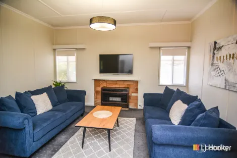 Property photo of 12 Vickers Street Littleton NSW 2790