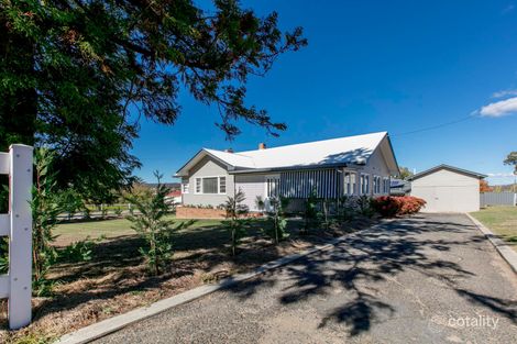 Property photo of 111 Cowper Street Tenterfield NSW 2372