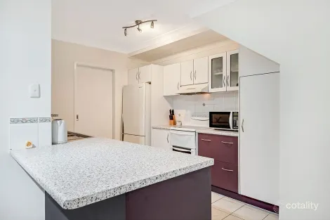 Property photo of 1/4-8 Stuart Street North Ward QLD 4810