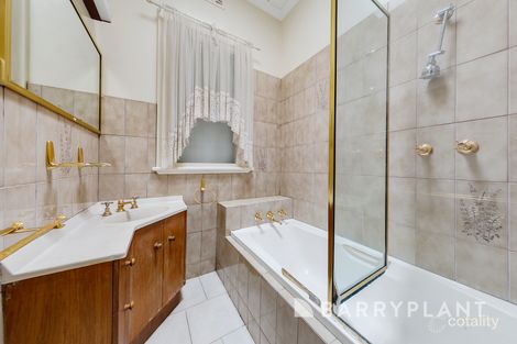 Property photo of 17 Servante Street Sunshine VIC 3020