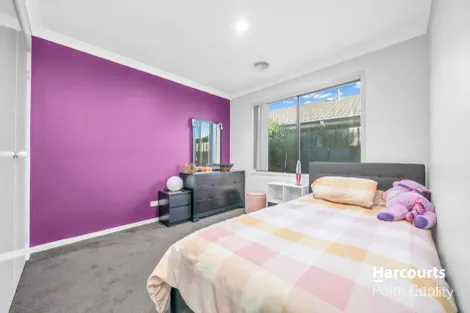 Property photo of 16 Ellesmere Way Truganina VIC 3029