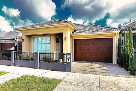 Property photo of 331 Highlander Drive Craigieburn VIC 3064
