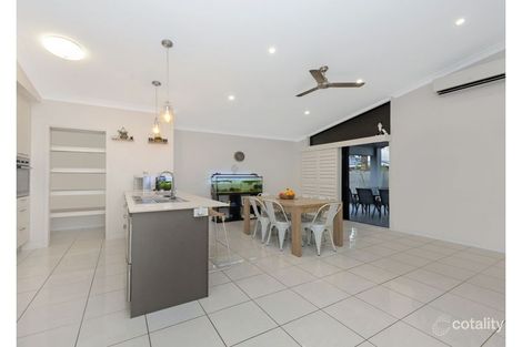 Property photo of 16 Supplejack Court Mount Low QLD 4818