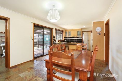 Property photo of 3 Jarrot Court Meadow Heights VIC 3048