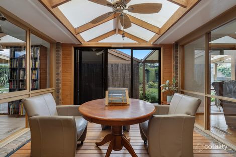Property photo of 6 Avonwood Close Wantirna South VIC 3152