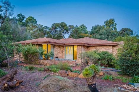 11 Jarrah Rd, Roleystone, WA 6111