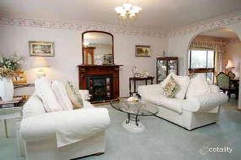 Property photo of 16 Stroner Avenue Keilor East VIC 3033