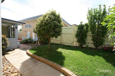 Property photo of 10 The Mount Drive San Remo VIC 3925
