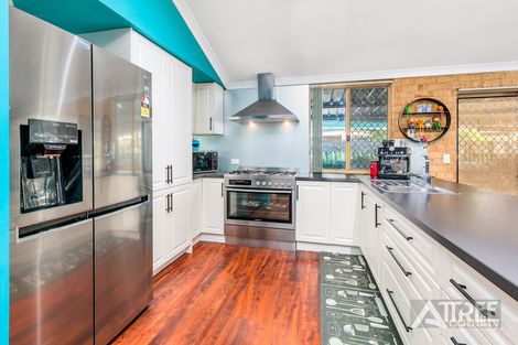 Property photo of 15 Wyton Place Gosnells WA 6110