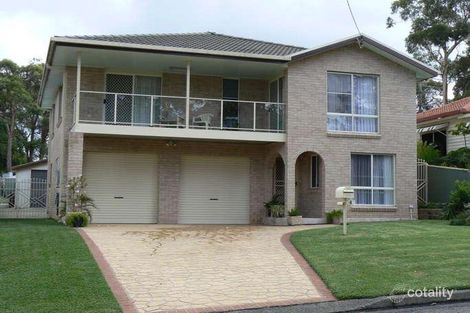 4 Asquith Ave, Windermere Park, NSW 2264