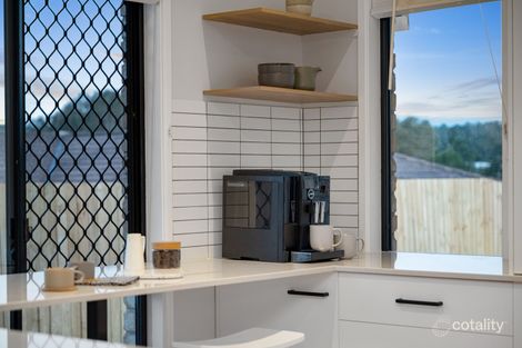 Property photo of 19 Inverary Place Upper Kedron QLD 4055