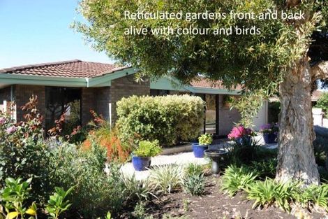 20 Twilight Tce, Carey Park, WA 6230