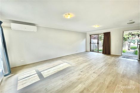 Property photo of 226 Kerrigan Street Dunlop ACT 2615