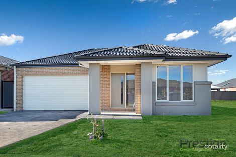 Property photo of 14 Firelight Drive Tarneit VIC 3029