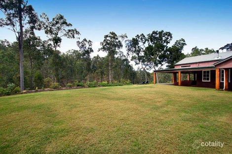 Property photo of 381 Boscombe Road Brookfield QLD 4069