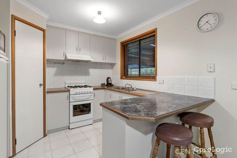 Property photo of 5 Gullquist Way Pakenham VIC 3810