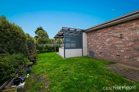 Property photo of 5 Gullquist Way Pakenham VIC 3810