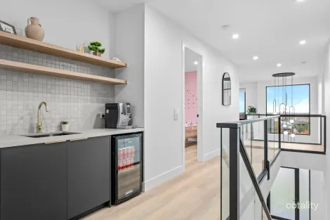 Property photo of 5 Joeys Run South Morang VIC 3752