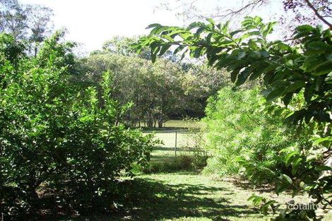 Property photo of 27 Kerr Avenue Southport QLD 4215